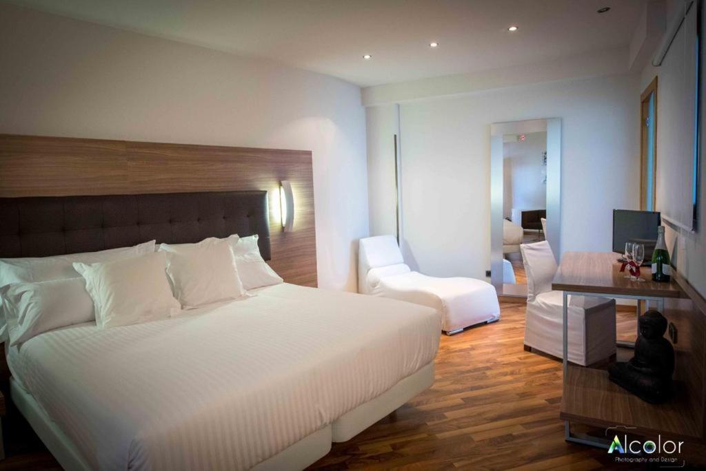 Hotel Bruc Eksteriør billede