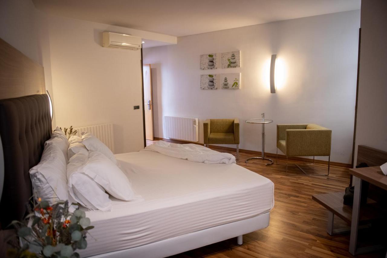 Hotel Bruc Eksteriør billede
